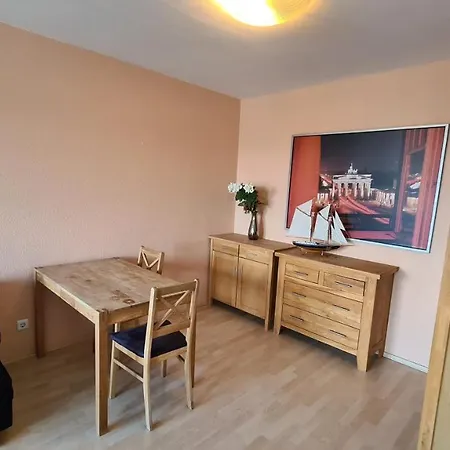 Apartment Topdomizil - 