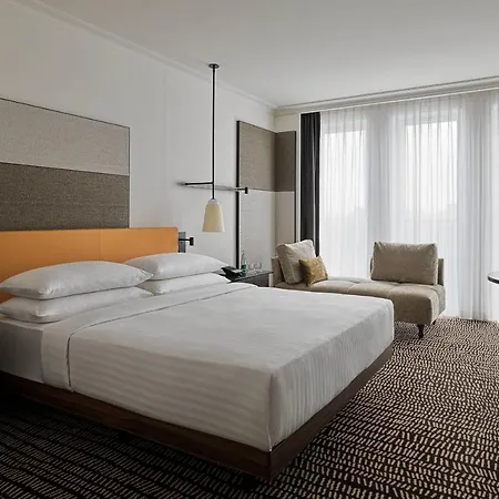 Hotel Marriott 5*
