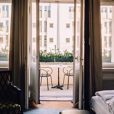Henri Kurfuerstendamm Hotel 4*