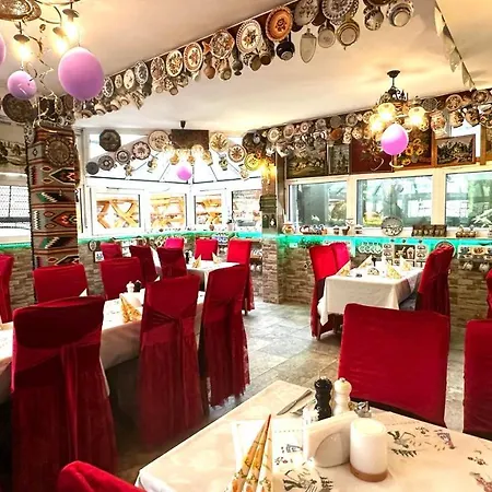 Guzulka & Restaurant Apartmanhotel Berlin