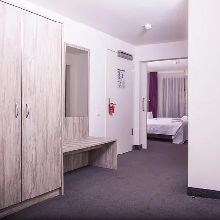 Nikolai Hotel 3*