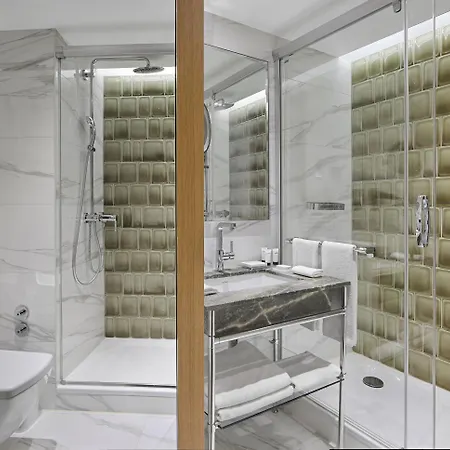 Titanic Chaussee 4* Берлин