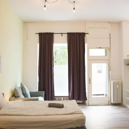 Apartment Family Moabit *