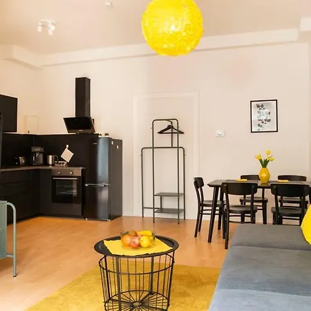 Apartamento Family At Mauerpark Selfcheckin Street Parking *