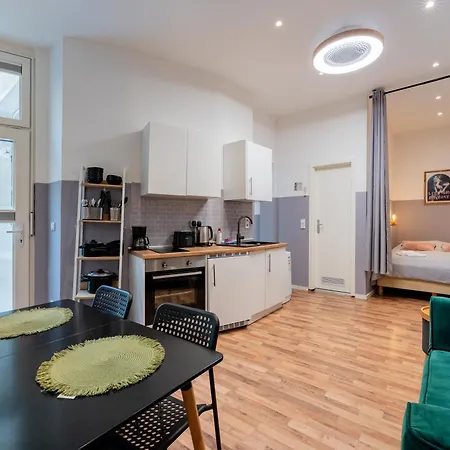 2 Bedroom Flat In Trendy Area / Self Check-in Appartement *