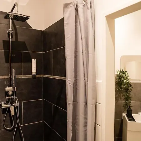 Industrial Loft In Mitte Apartamento