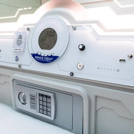 Space Night Capsule Hostel