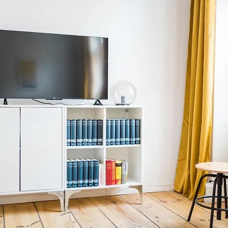 At Rosenthaler Platz Apartment *