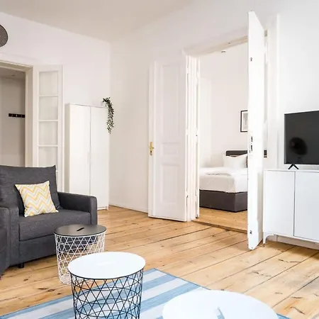 Apartment At Rosenthaler Platz *
