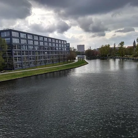 200qm Loft For Friends And Family - On The Spree! Apartment *