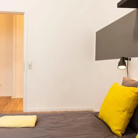 Modern 2 Bedroom In Schoeneberg Apartment Berlin