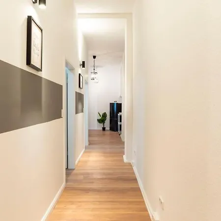 Apartment Modern 2 Bedroom In Schoeneberg *
