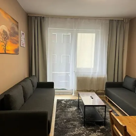 Choice - Fuer Bis Zu 12 Personen Apartment Berlin