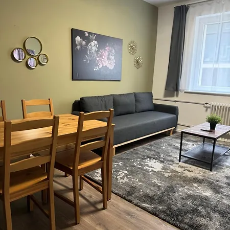 Pur - Fuer Bis Zu 12 Personen Apartment Berlin