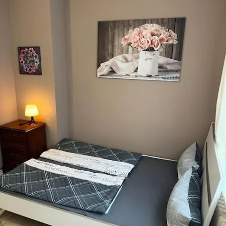 Apartment Choice - Fuer Bis Zu 12 Personen Berlin