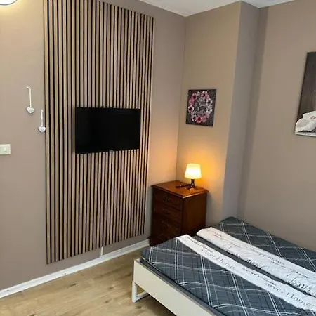 Apartment Choice - Fuer Bis Zu 12 Personen Berlin