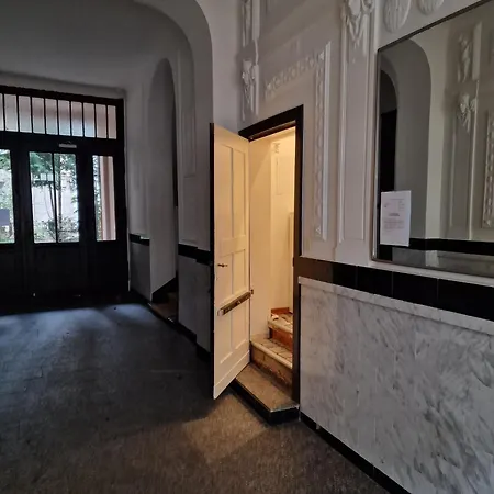 Apartment Charlottenburg *