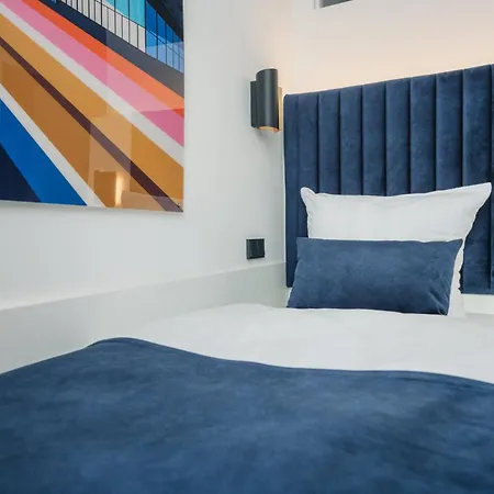 Hotel Homaris East Side 3*