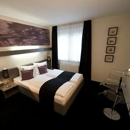 Hotel Good Morning West 2*