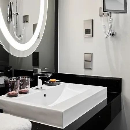 Hotell Roomers Steinplatz, Autograph Collection Berlin