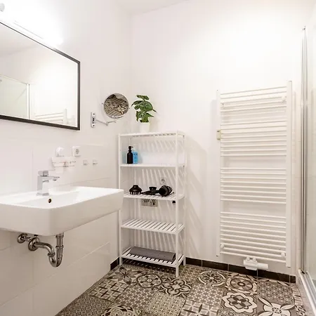 Global Living - Design I I Smart-tv I Kitchen I Apartment Berlin