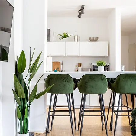Global Living - Design I I Smart-tv I Kitchen I * Berlin