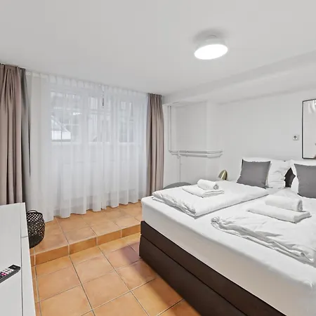 Big Family Treptower Park Apartment Berlin