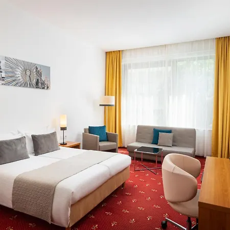 Leonardo Ku'damm Hotell 4*