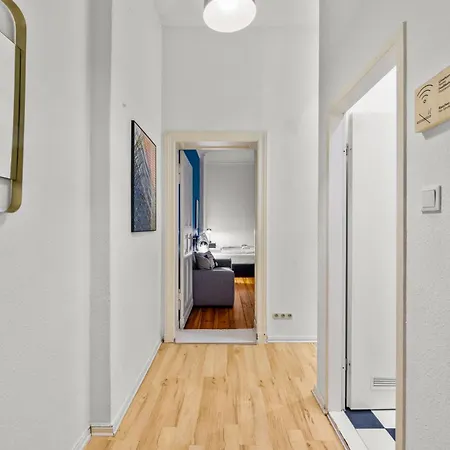 Primeflats - Leberstr 58 Schoeneberg * Берлин