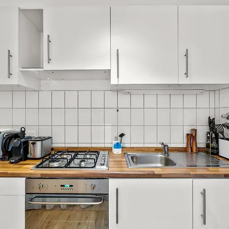 Primeflats - Leberstr 58 Schoeneberg Апартаменты *