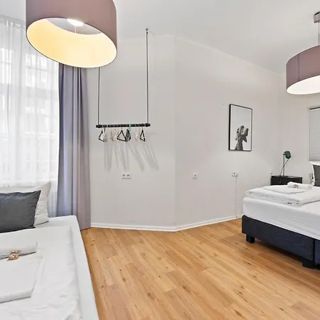 Apartment Primeflats - Big Family Schoeneberg *