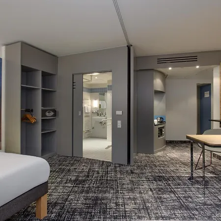 Novotel City Potsdamer Platz 3*