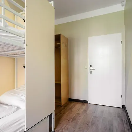 Hostel Eastseven *