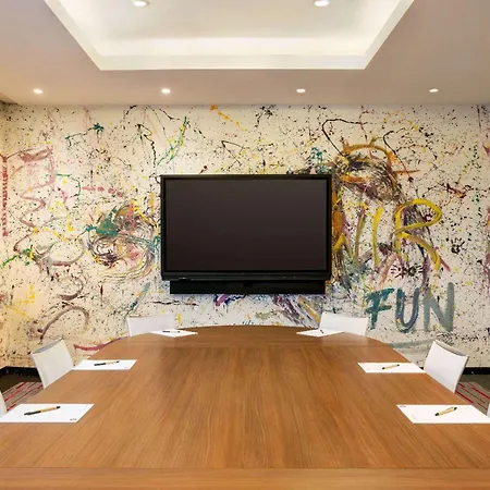 Hotel Vienna House By Wyndham Andel's 4*