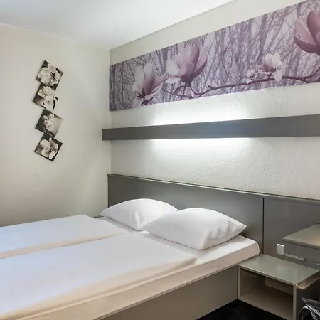 Hotel Good Morning West 2*