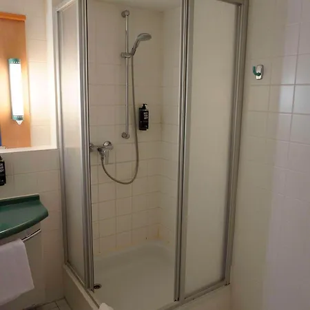 Hotel Ibis Messe 2*