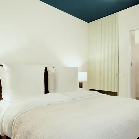 Aparthotel The Garden By Suite030