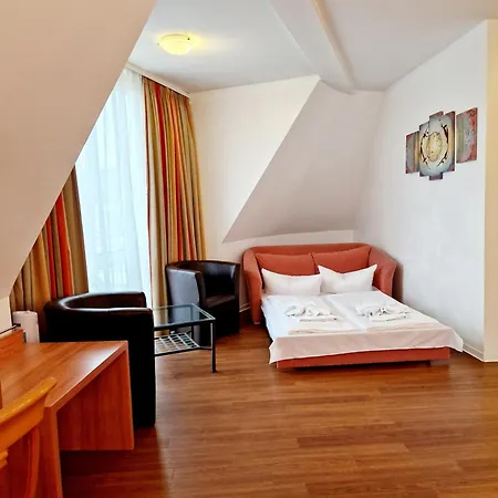 Szálloda Kaiser 3*