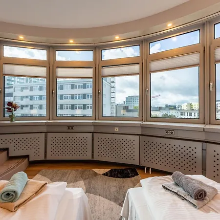 Big 7rms Loft, 1alocation * Berlin