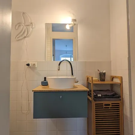 Cosy Flat In Berlin's Trendy Area Apartment
