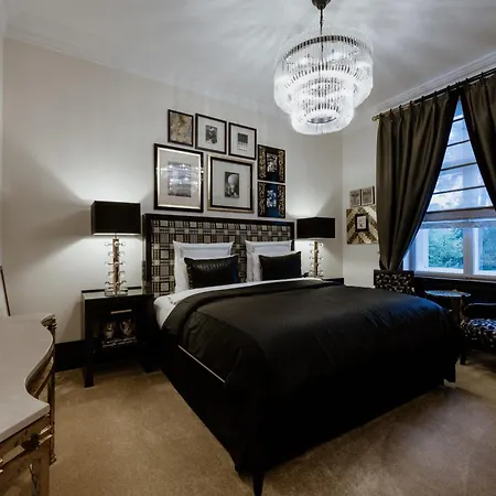 Schlosshotel By Patrick Hellmann Hotel