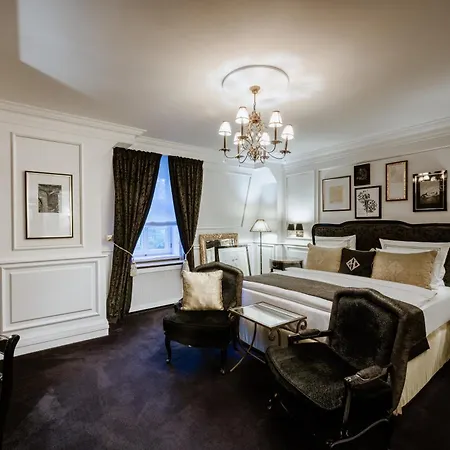 Schlosshotel By Patrick Hellmann Hotel Berlin