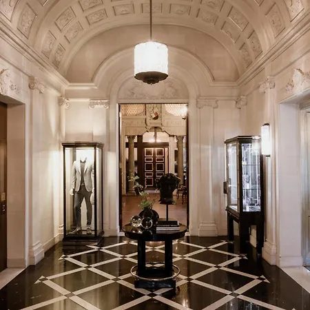 Schlosshotel By Patrick Hellmann Hotel