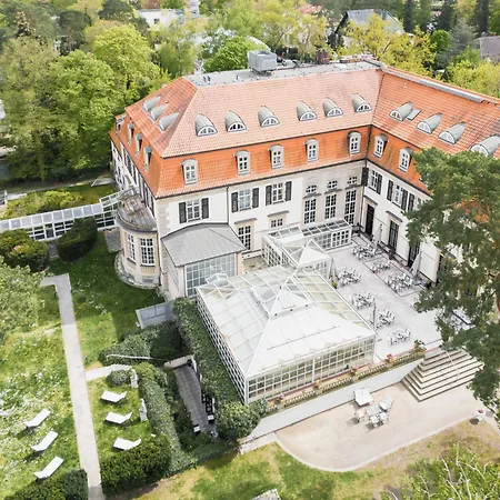 Schlosshotel By Patrick Hellmann Hotel