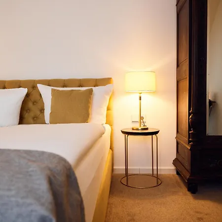 Hotel Lindenufer 3*