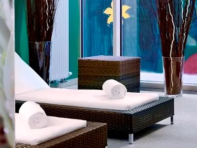 Park Plaza