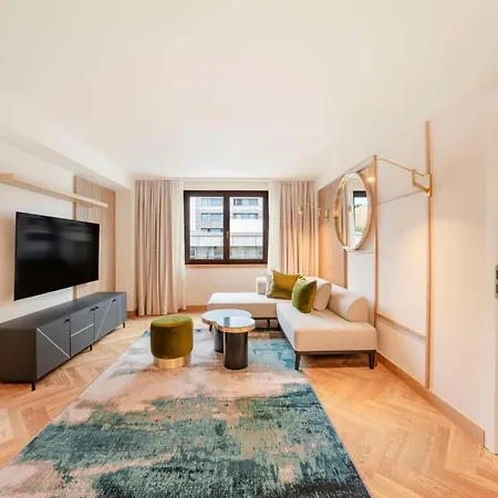 מלון Hilton 5*