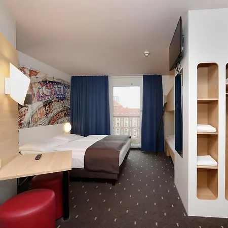 Berlin-alexanderplatz Otel 3*
