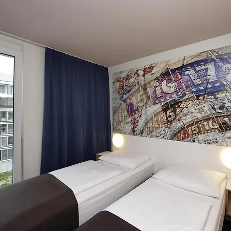 Berlin-alexanderplatz Otel 3*