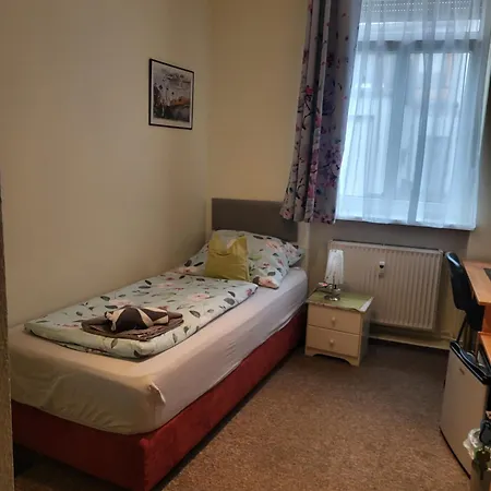 Hubertus Aparthotel 3*